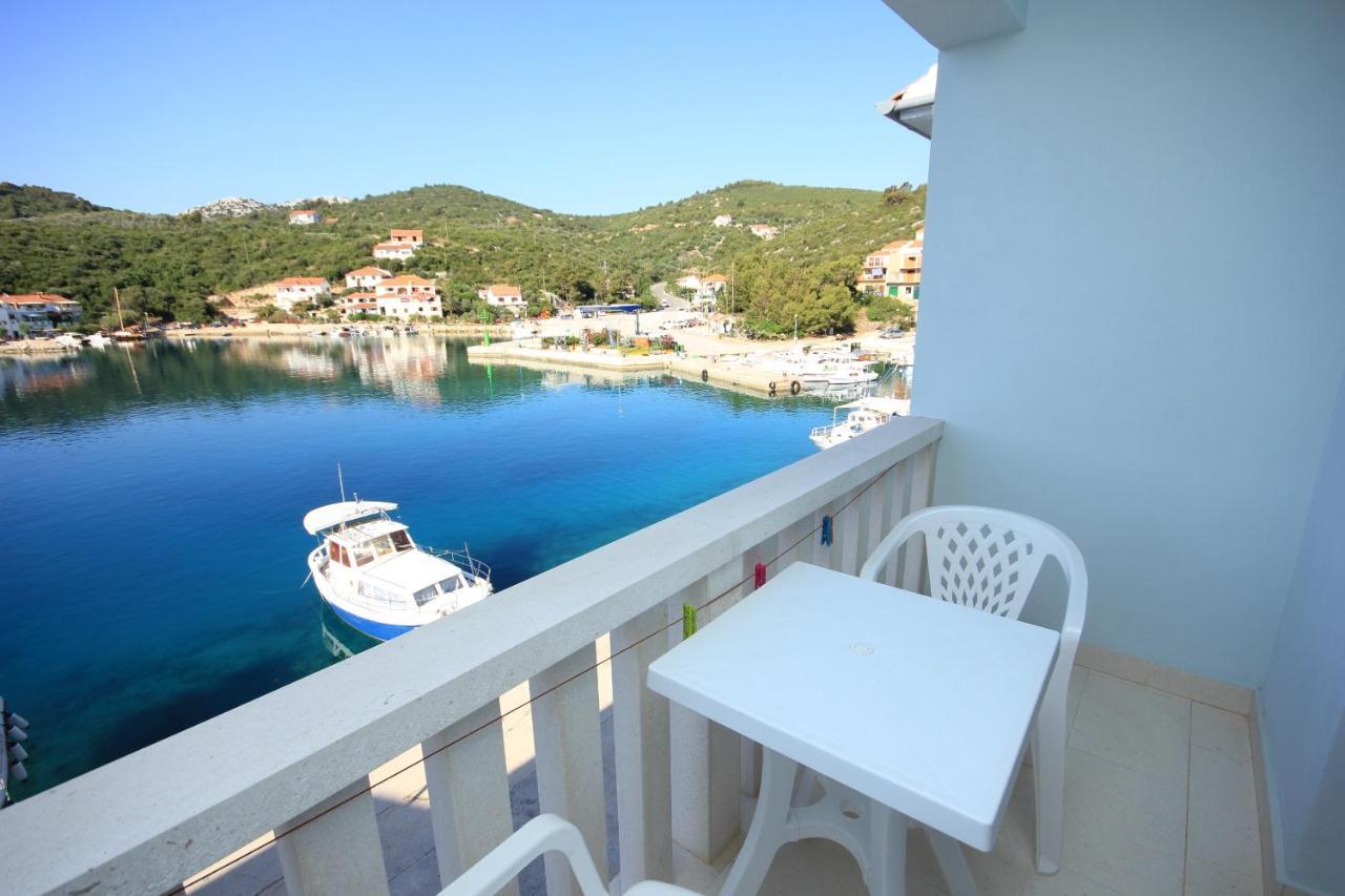 Apartments And Rooms By The Sea Zaglav, Dugi Otok - 8144 Sali Exterior foto